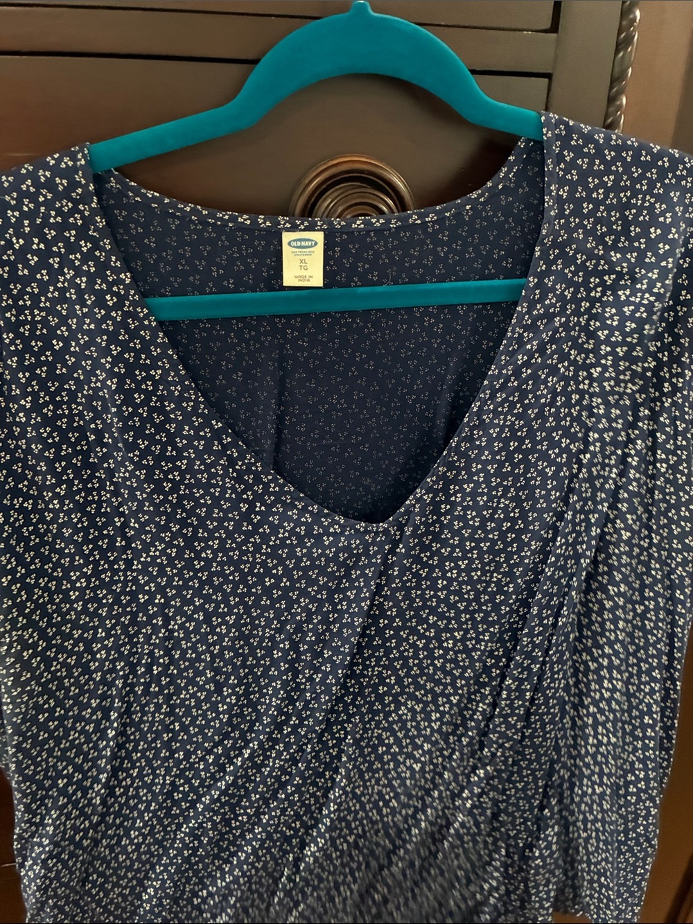 Old Navy Navy Blue Floral V-Neck Cap Sleeve Blouse